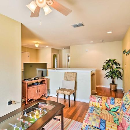 Port Aransas Condo With Pool Access - Walk To Beach! Екстериор снимка