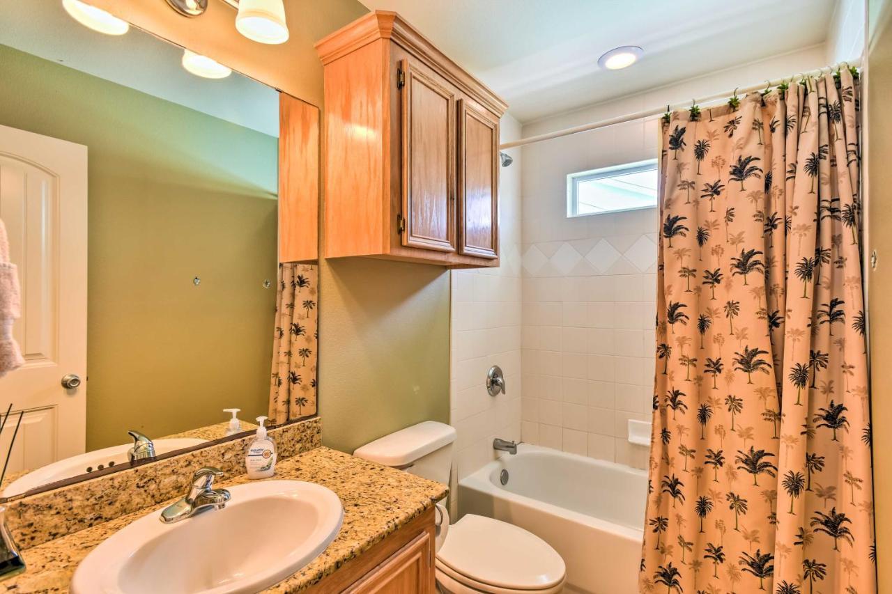 Port Aransas Condo With Pool Access - Walk To Beach! Екстериор снимка